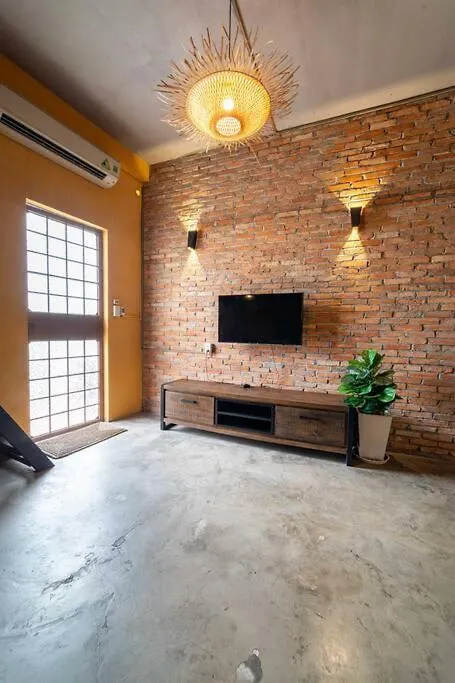 Stay&Chill - S.2: Cozy Studio 3 Minute Walk To Bui Vien Ho Chi Minh City Apartment